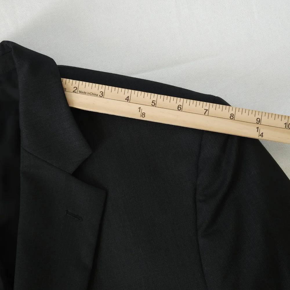 Jos. A. Bank Traveler’s Collection Men’s 46R Black 100%‎ Wool Two-Button Blazer